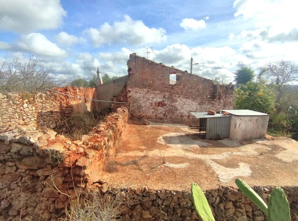 Land in Algoz - view 1