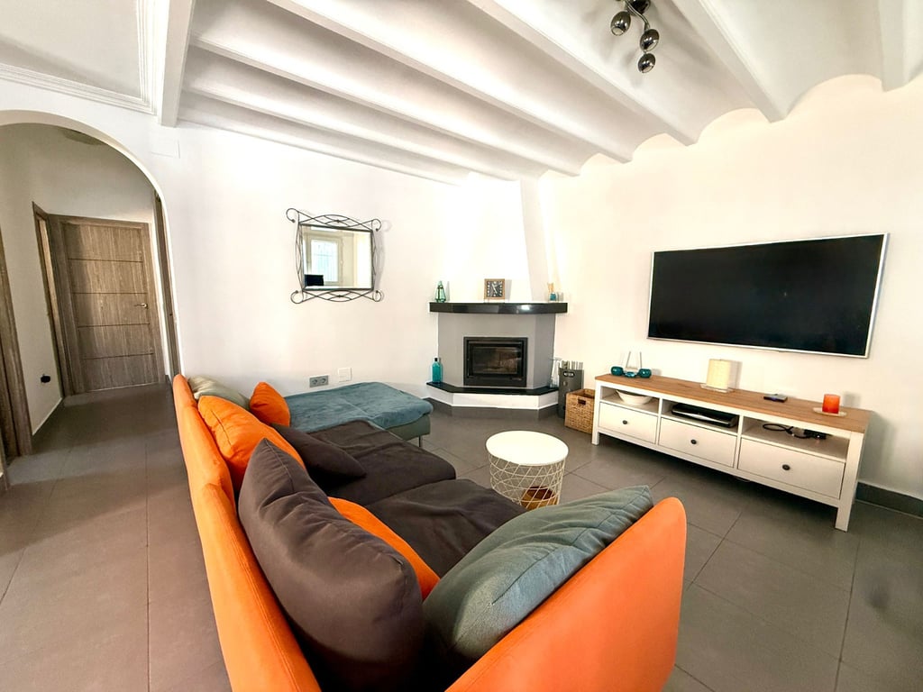 House in Playa Flamenca - Image 3