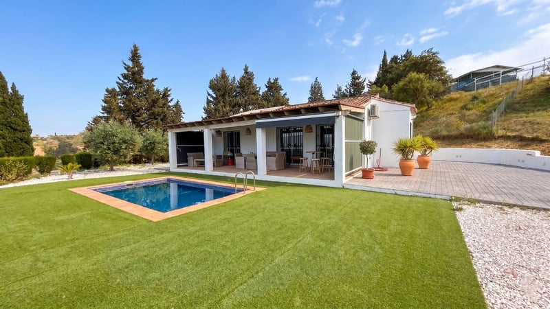 House in Coin - view 1