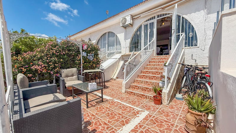 House in Dona Pepa - view 1