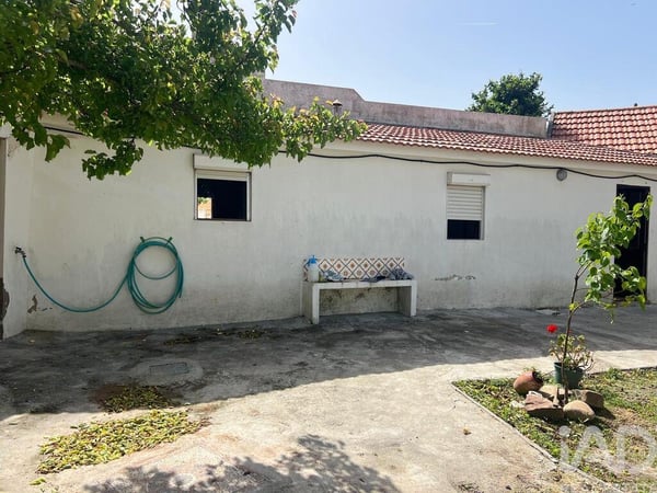 House in Valbom - view 1