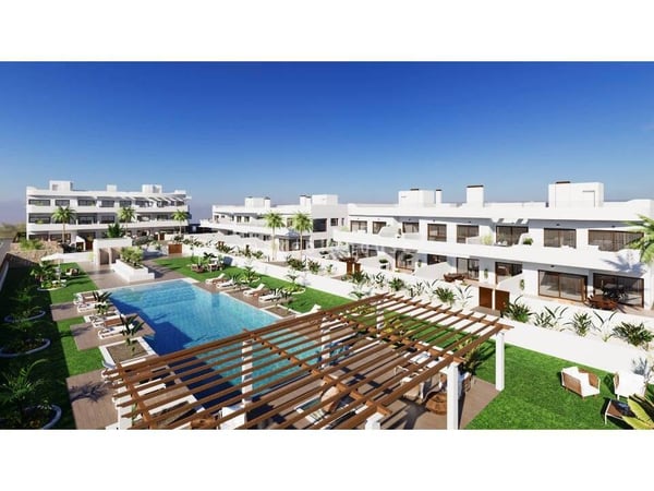 Apartment in Los Alcazares - view 1