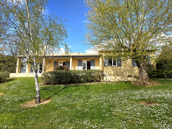 House in Eymet - view 1