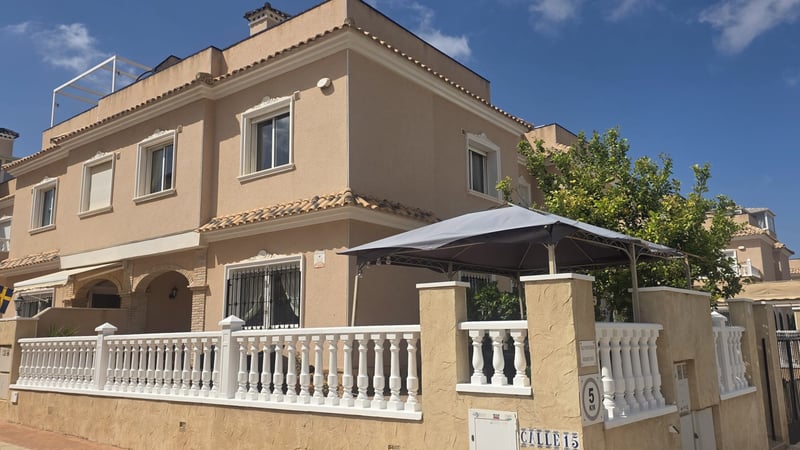 Villa in Dehesa de Campoamor - view 1