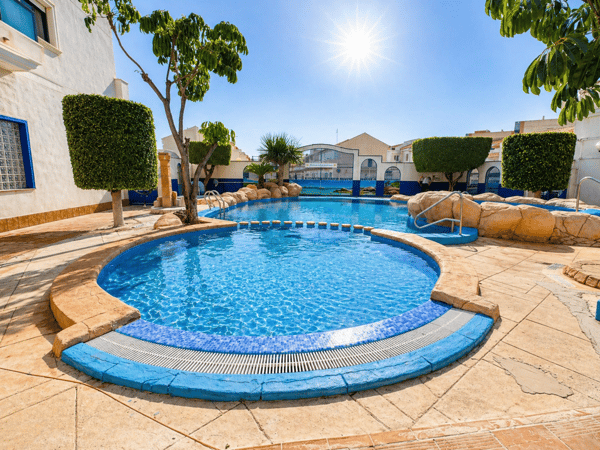Apartment in Dehesa de Campoamor - view 1