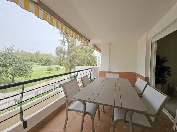 Apartment in Guadalmina - view 1