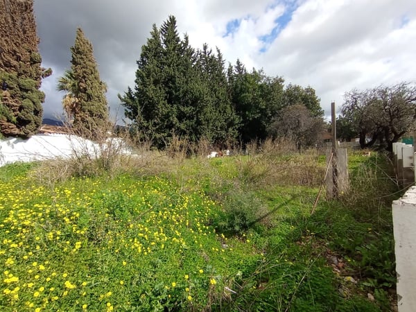 Land in Marbella - view 1