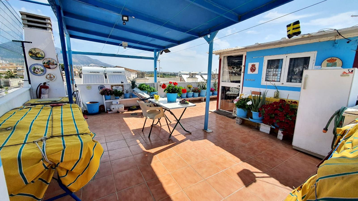 Apartment in Mijas - Image 2