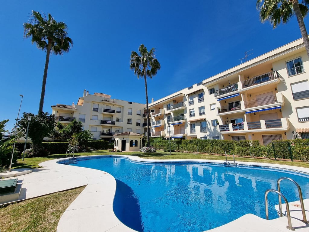 Apartment in Nueva Andalucia