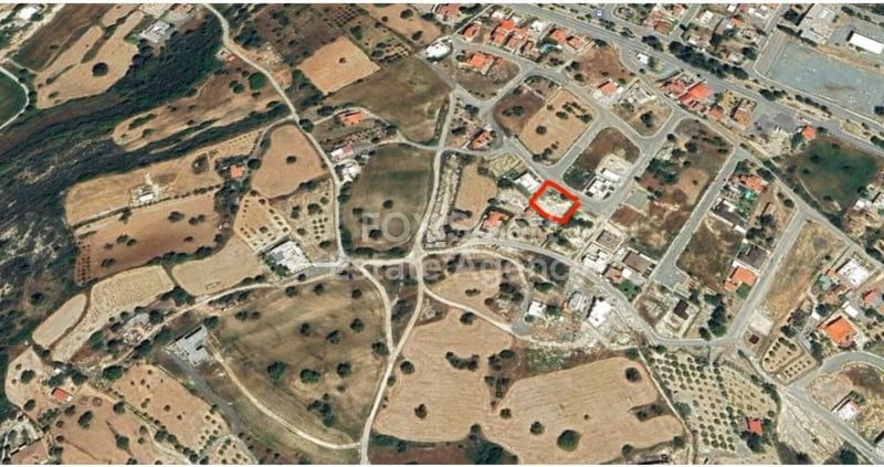 Land in Pano Kivides - view 1