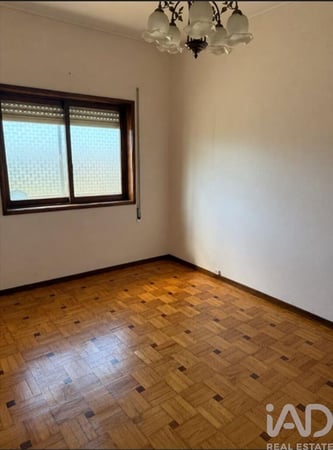 Apartment in Pedroucos - view 1