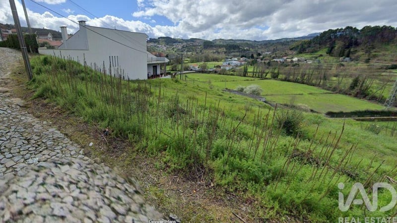 Land in Vila Real (Sao Dinis) - view 1