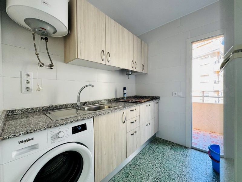 Apartment in Torrelamata - Image 3