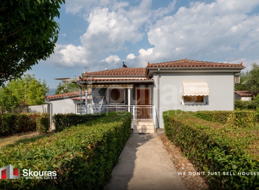 House in Greece - view 1