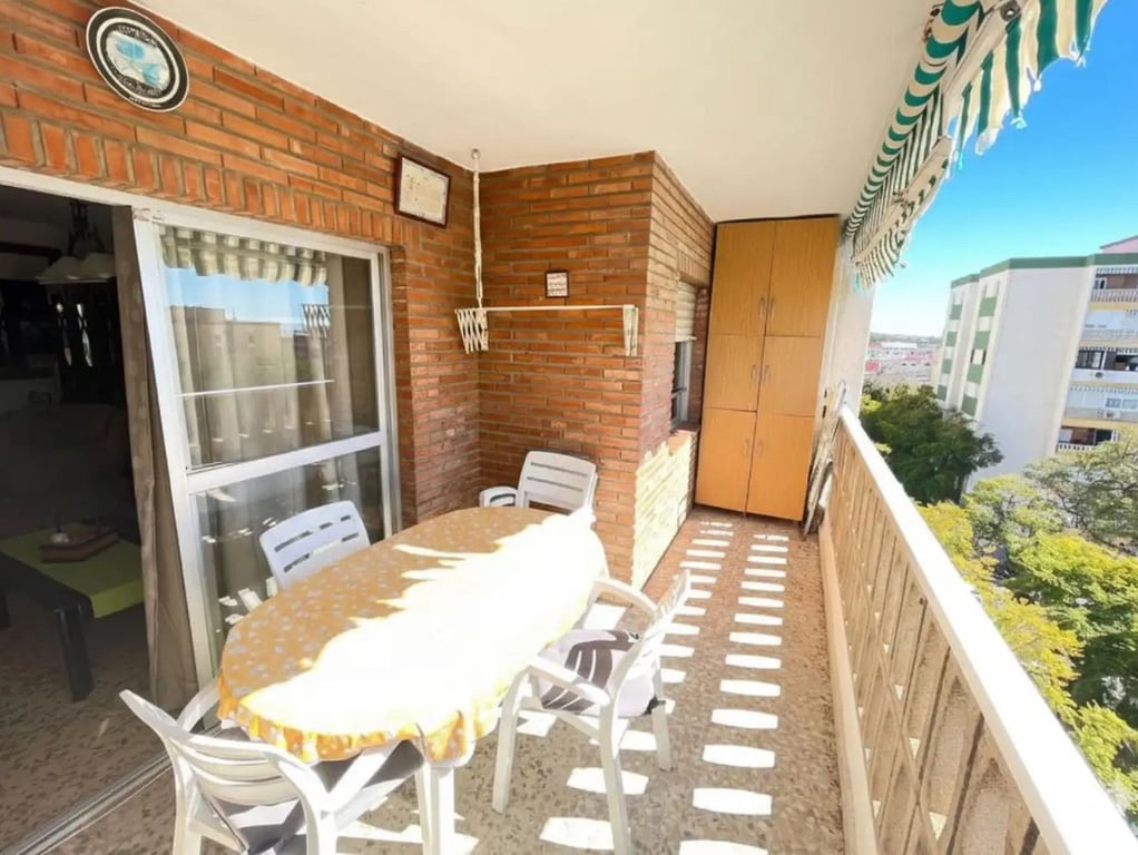 Apartment in Marbella - Image 3