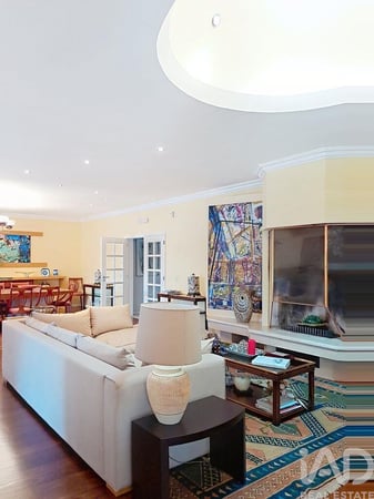 House in Pacos de Brandao - view 1