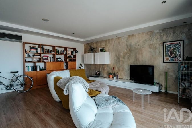 Apartment in Setubal - view 1