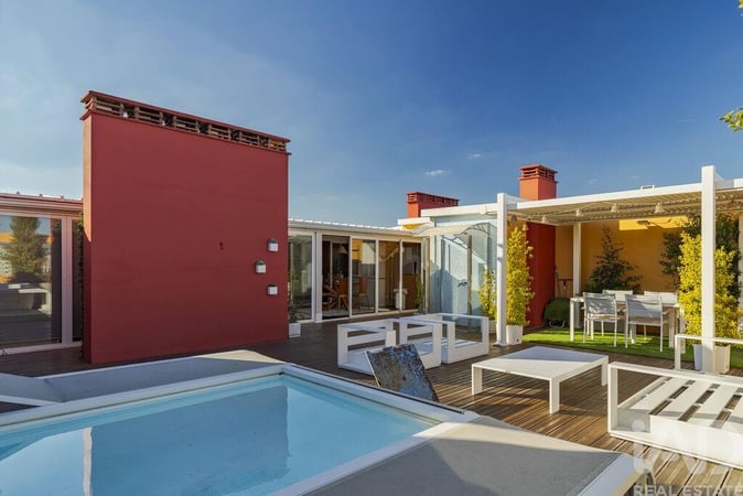 Apartment in Setubal - view 1