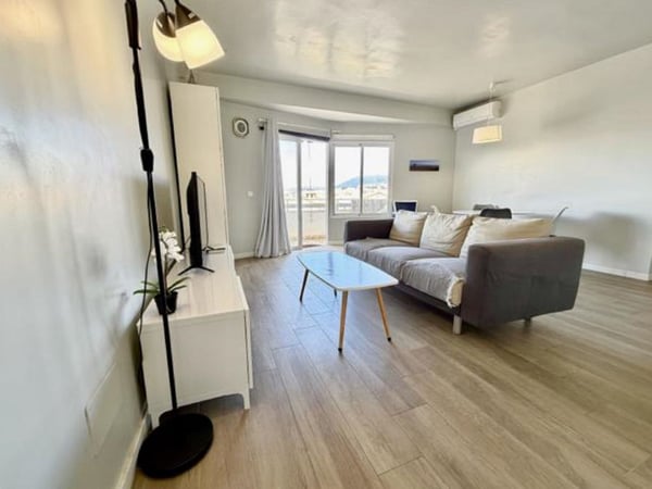 Apartment in Marbella - view 1