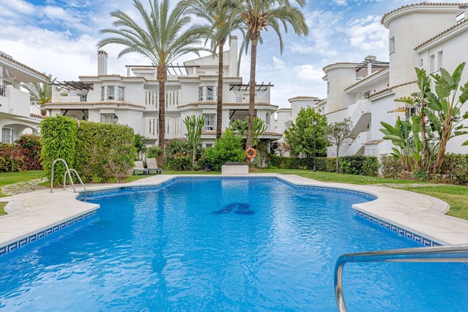 Apartment in Marbella - view 1