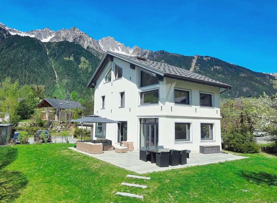 House in Chamonix-Mont-Blanc - Image 2