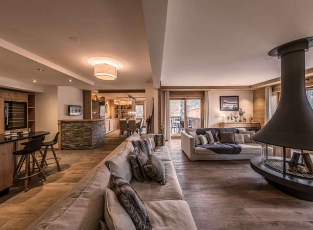 Apartment in Courchevel - view 1