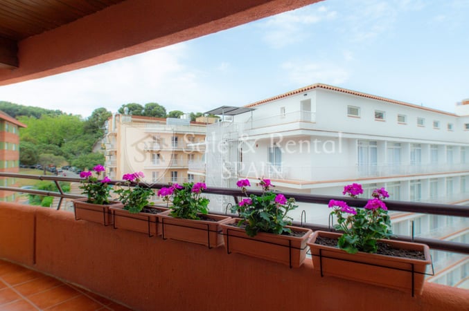 House in Lloret de Mar - view 1