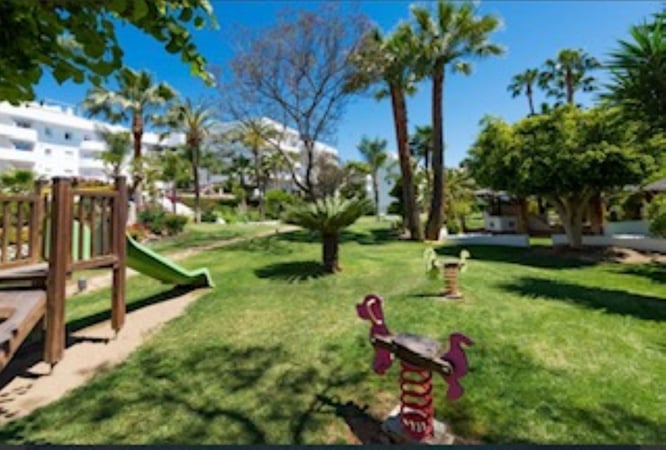 Apartment in Nueva Andalucia - view 1