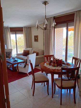 Apartment in Los Tarragas - view 1