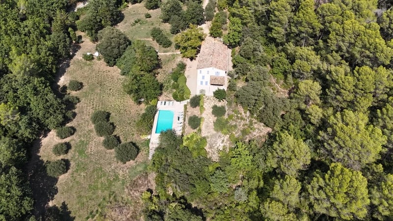 House in Lorgues - view 1