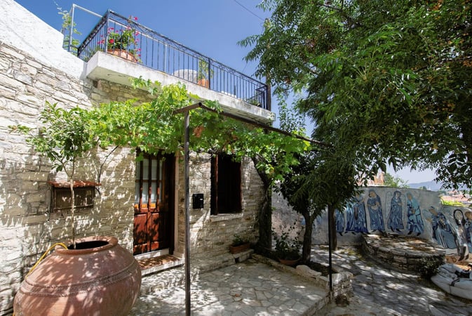 House in Pano Lefkara - view 1