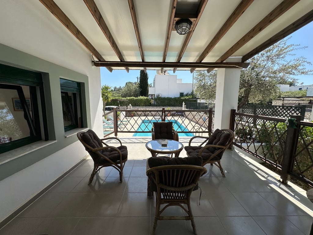 Villa in Pilona - Image 3