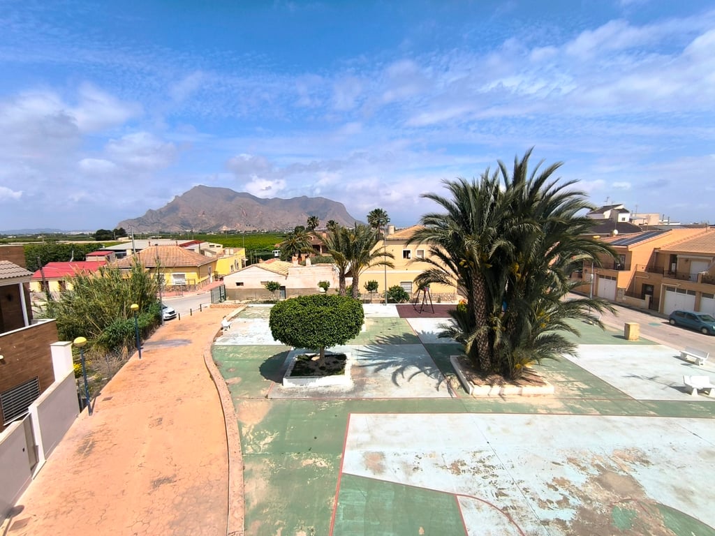 House in Orihuela - Image 4