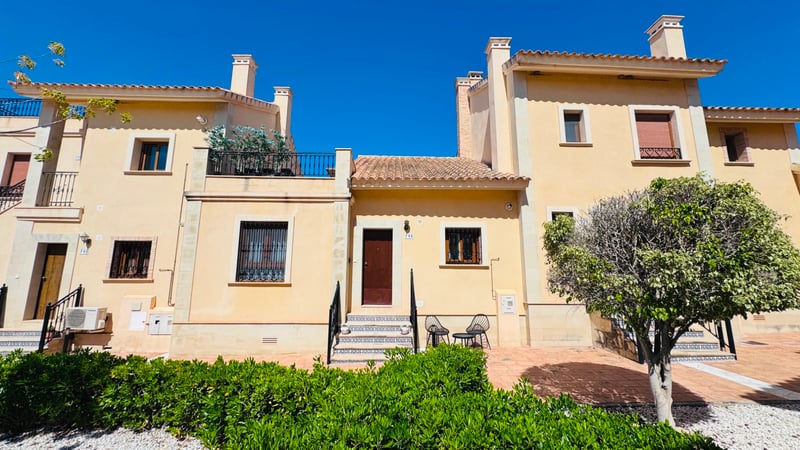 House in Algorfa - view 1