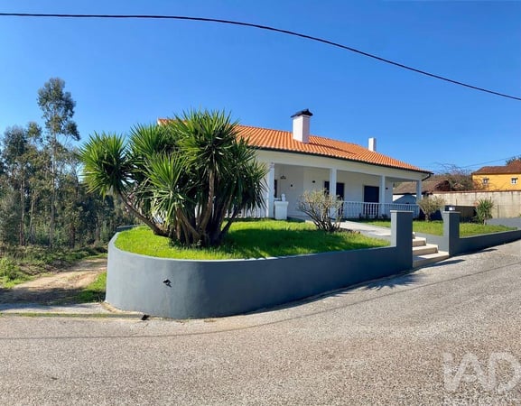 House in Vila Facaia - view 1