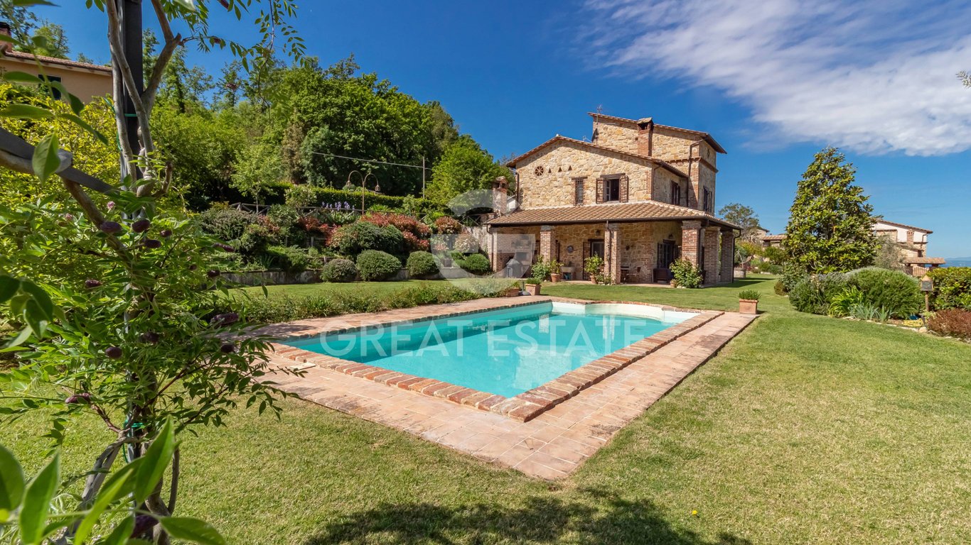 House in Tenaglie