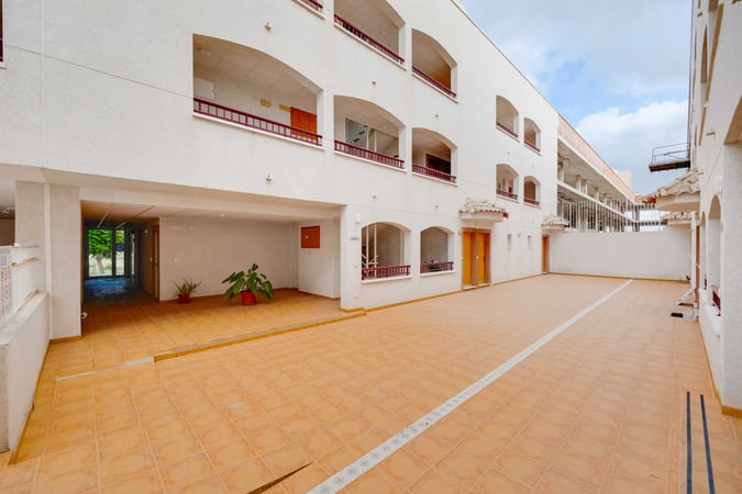 Apartment in San Fulgencio - view 1
