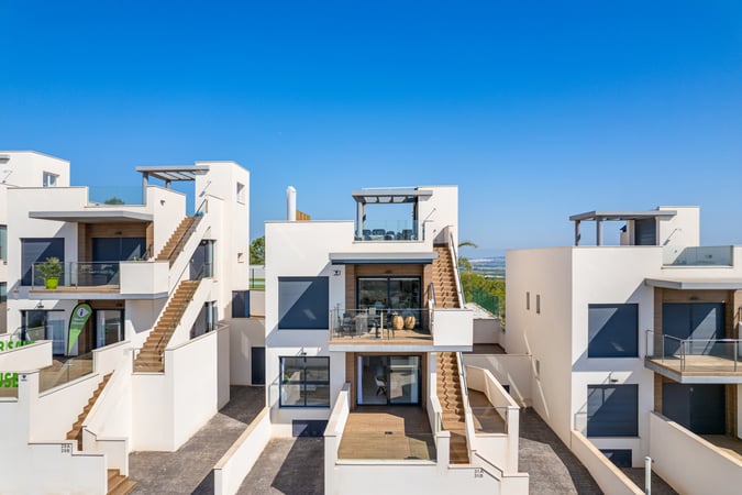 Apartment in San Miguel de Salinas - view 1