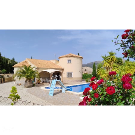 House in Fortuna - view 1