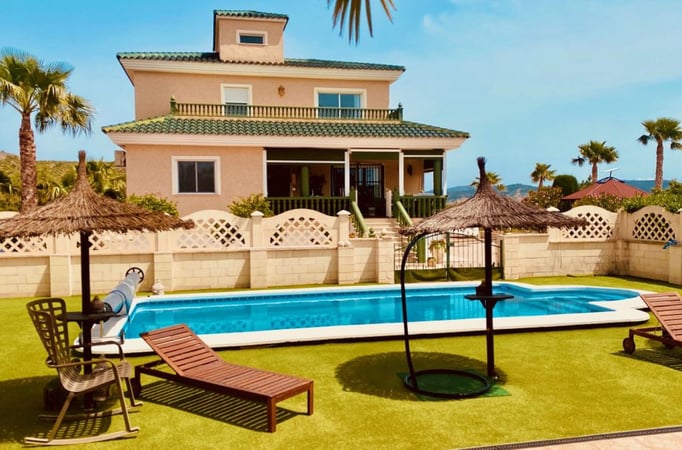 House in Macisvenda - view 1