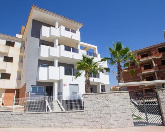 Apartment in Dehesa de Campoamor - view 1