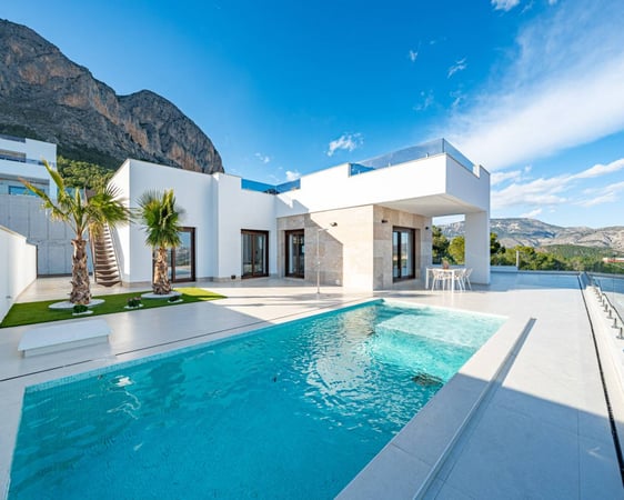 House in Polop de Marina - view 1