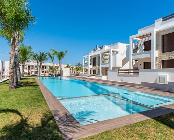 House in La Zenia - view 1
