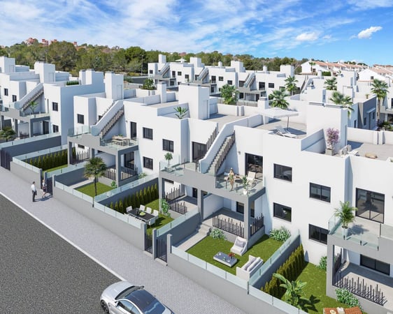 House in San Miguel de Salinas - view 1