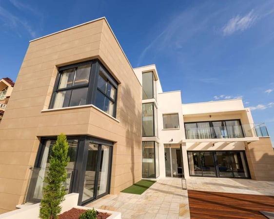 Villa in Torrevieja - view 1