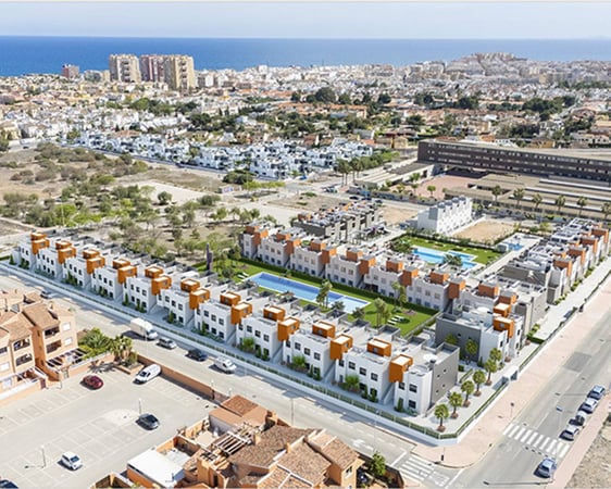 Apartment in Torrevieja - view 1