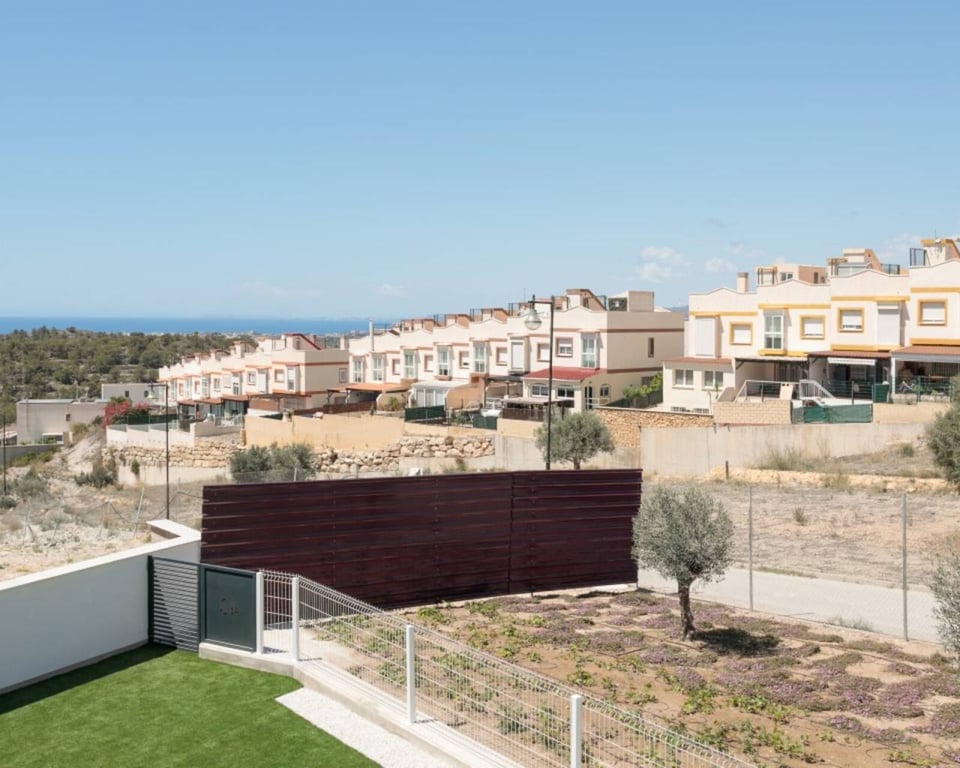House in Finestrat - Image 3