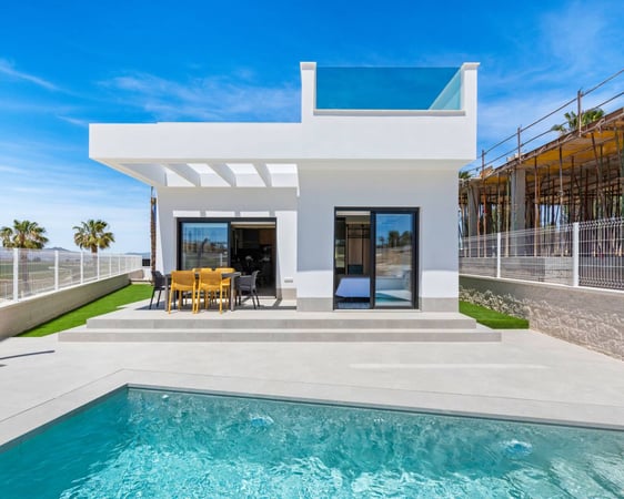 House in Algorfa - view 1