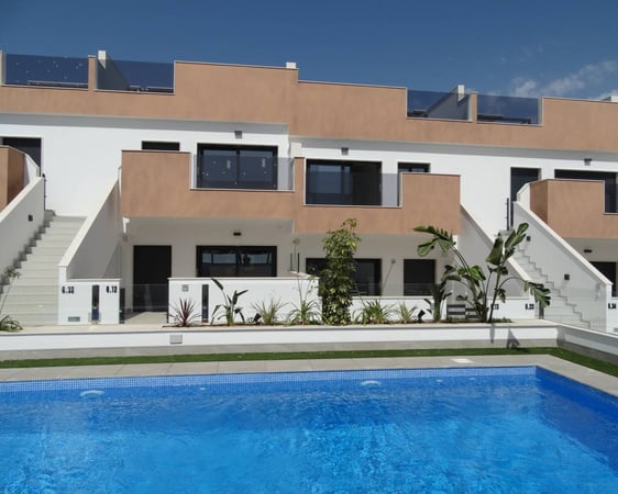 House in Pilar de la Horadada - view 1