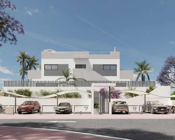 House in La Zenia - view 1